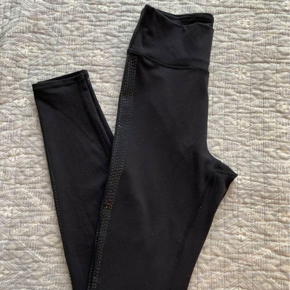 Like New Black Lululemon Leggings - Picture 1 of 7